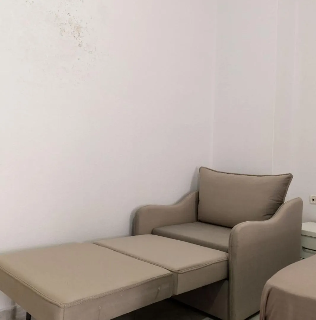 Apartment Eleni Sarande 0*,