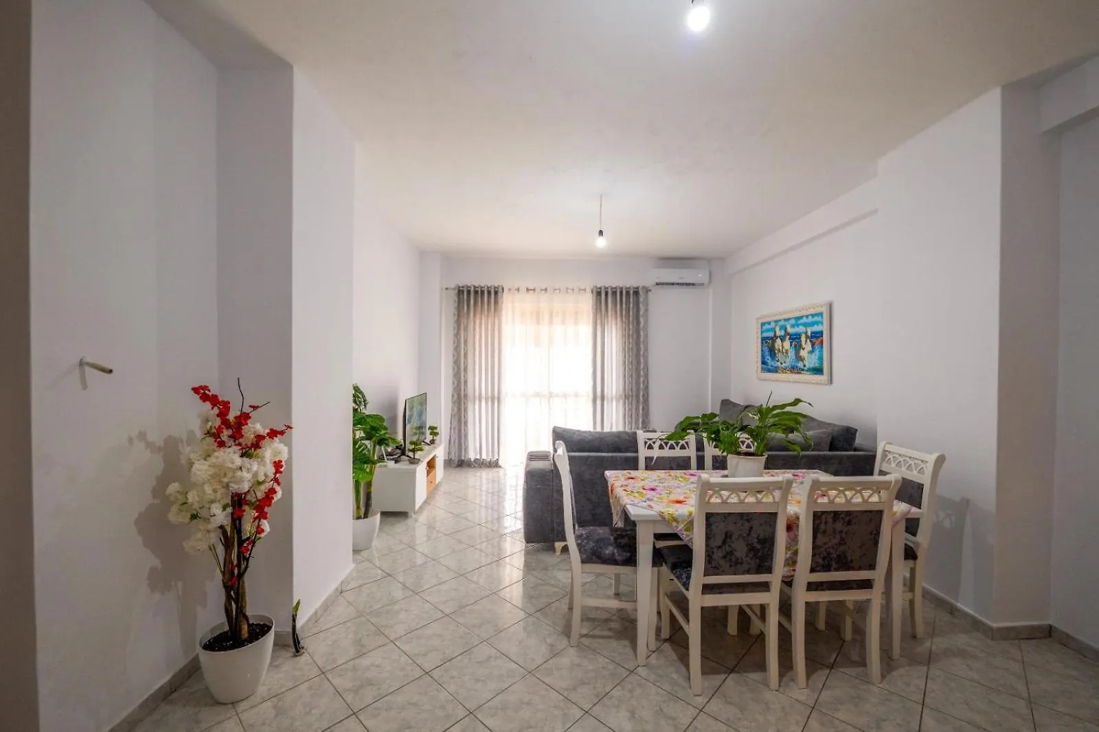 Apartment Eleni Sarande