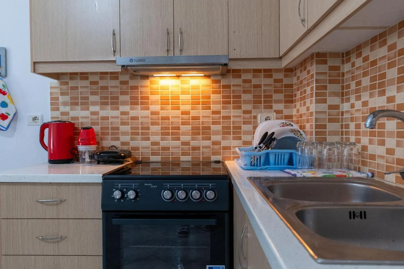 Apartment Eleni Sarande 0*,  Albania