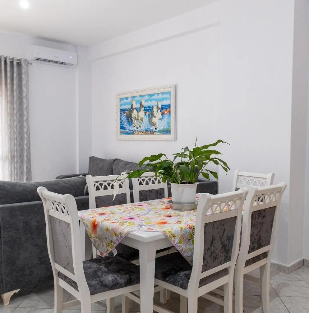 Apartment Eleni Sarande