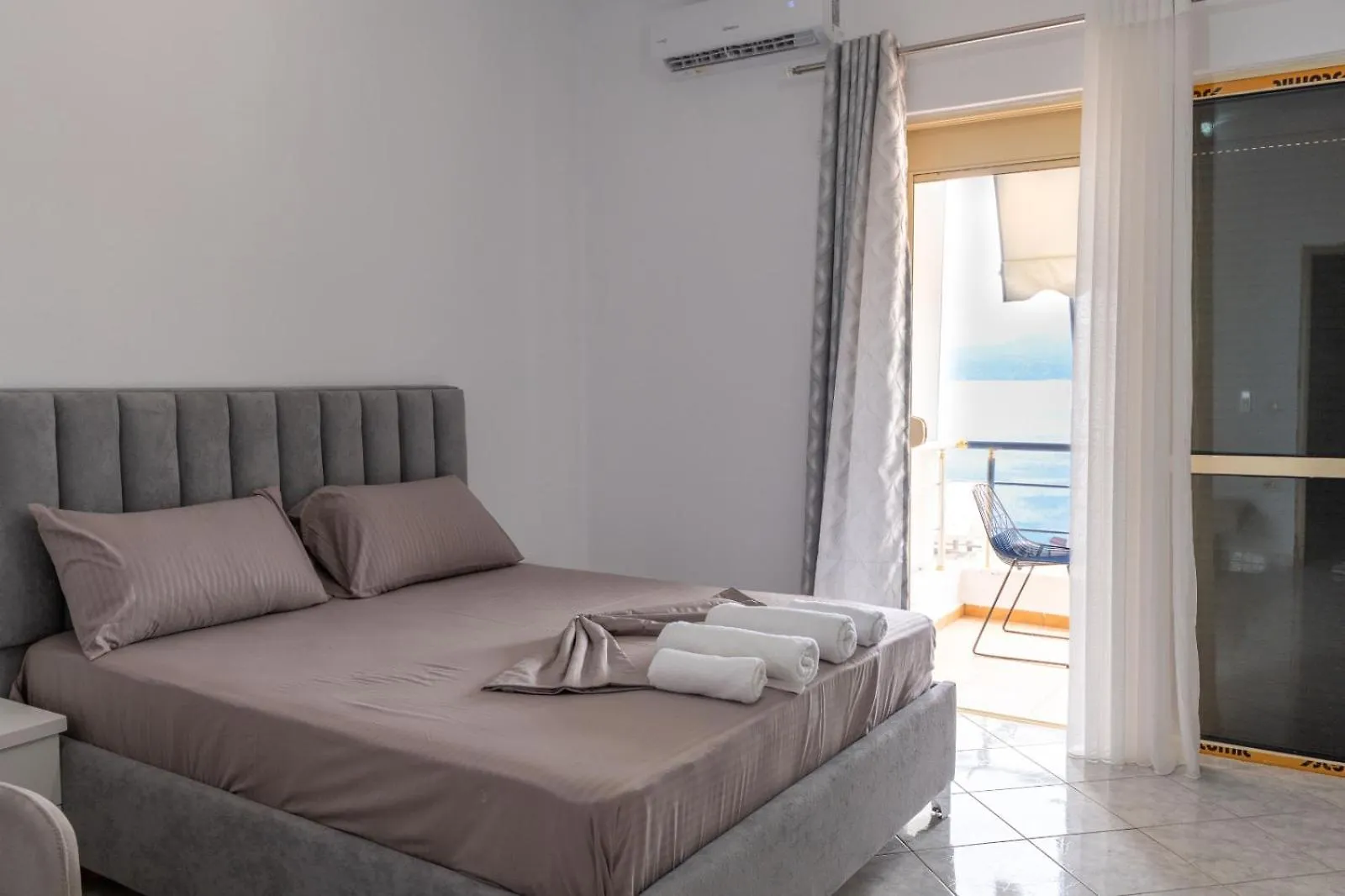 Apartment Eleni Sarande 0*,